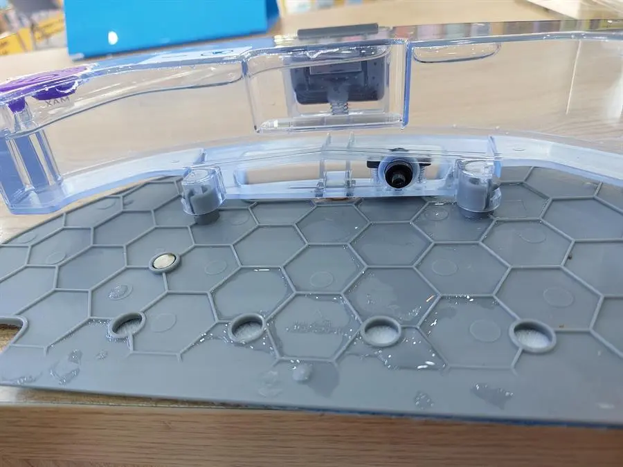 Khách hàng review Robot hút bụi lau nhà Samsung VR05R5050WK/SV 19