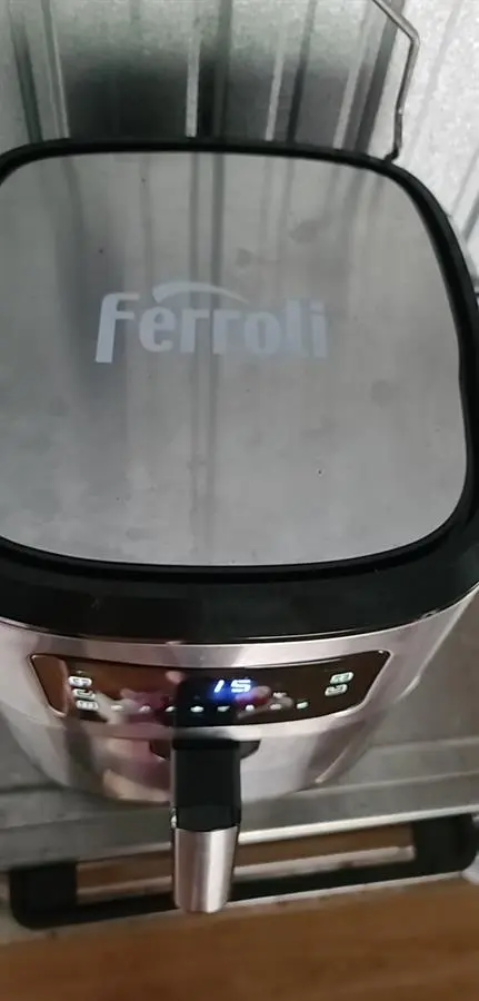 Khách hàng review Nồi chiên không dầu Ferroli 7 lít FAF-7.0D 1