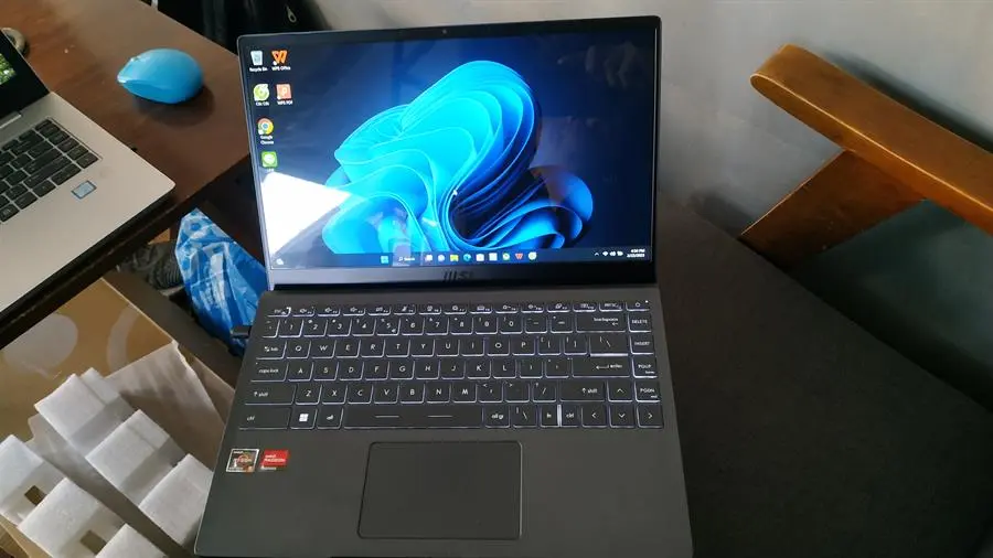 Khách hàng review Laptop MSI Modern 14 B5M R5 5500U/8GB/512GB/Túi/Chuột/Win11 (203VN) 2