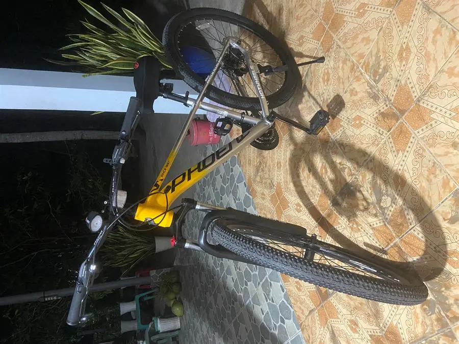 Khách hàng review Xe Đạp Địa Hình MTB Phoenix Hotwheels 27.5 inch 4