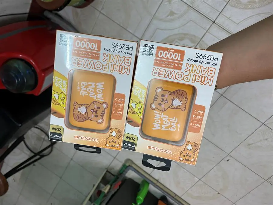 Khách hàng review Pin sạc dự phòng 10000mAh Type C PD QC3.0 Hydrus PB299S 5