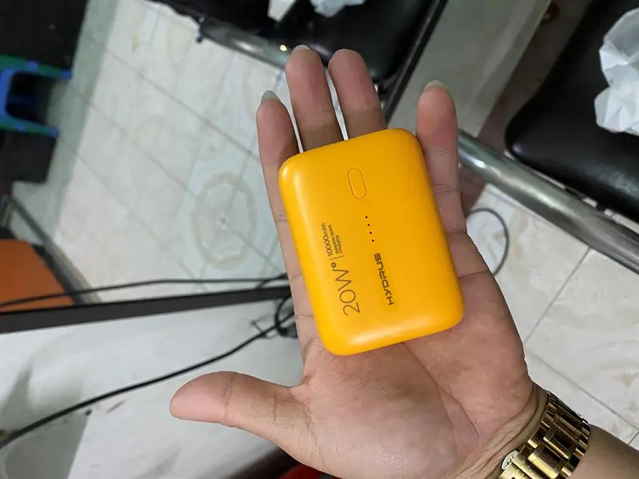 Khách hàng review Pin sạc dự phòng 10000mAh Type C PD QC3.0 Hydrus PB299S 4