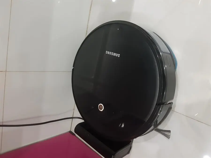 Khách hàng review Robot hút bụi lau nhà Samsung VR05R5050WK/SV 18