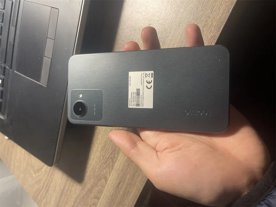 Khách hàng review Điện thoại realme C30s (2GB/32GB) 2
