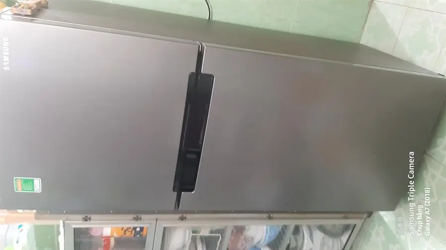 Khách hàng review Tủ lạnh Samsung Inverter 208 lít RT19M300BGS/SV 5