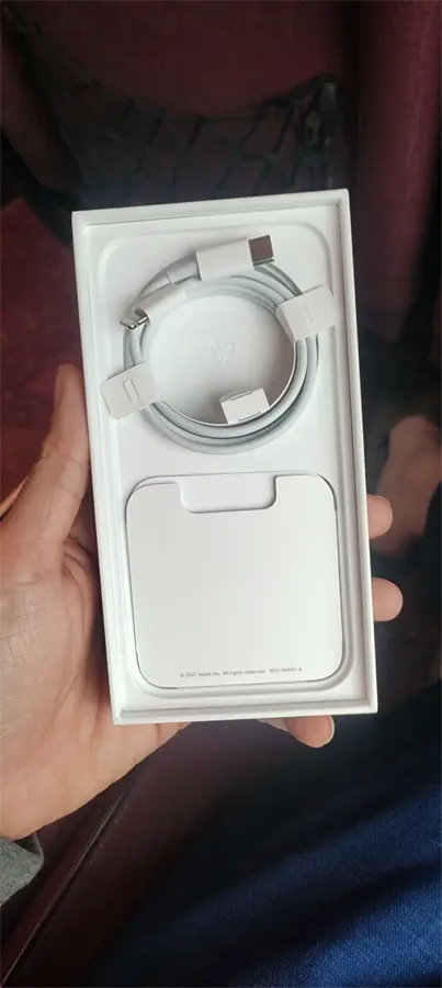 Khách hàng review Điện thoại iPhone 13 512GB 2