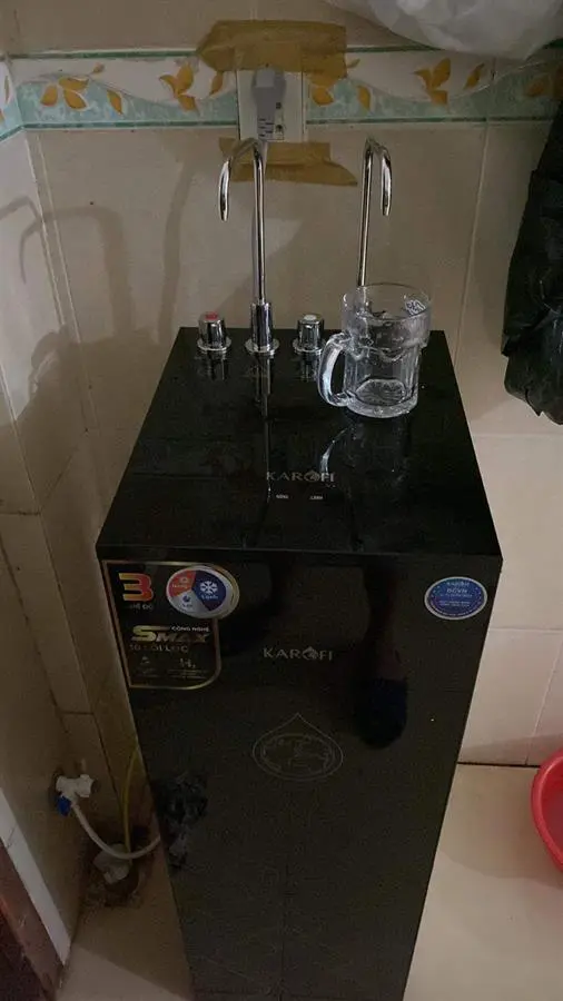 Khách hàng review Máy lọc nước RO nóng nguội lạnh Hydrogen Karofi KAD-X39 10 lõi 79