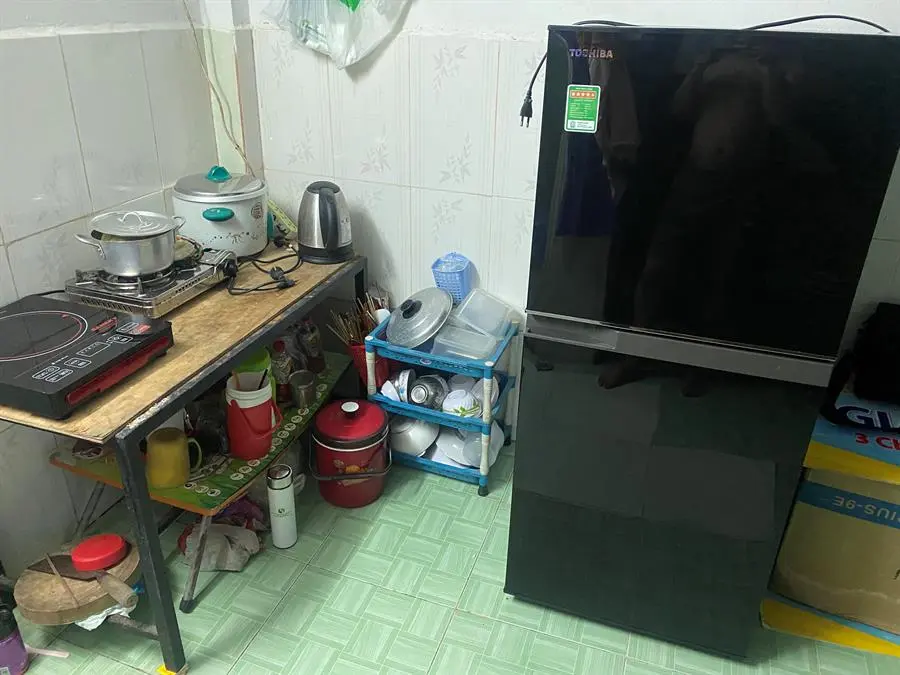 Khách hàng review Tủ lạnh Toshiba Inverter 180 lít GR-B22VU UKG 42