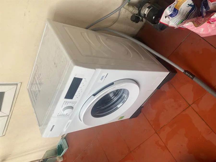 Khách hàng review Máy giặt Samsung Inverter 8kg WW80T3020WW/SV 27