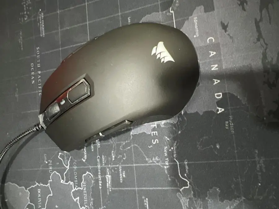 Khách hàng review Chuột Có dây Gaming Corsair M55 RGB Pro 1