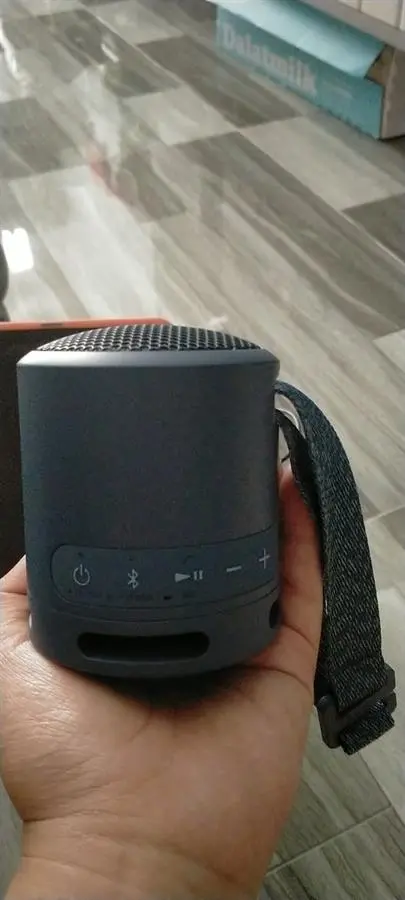 Khách hàng review Loa Bluetooth Sony SRS-XB13 6