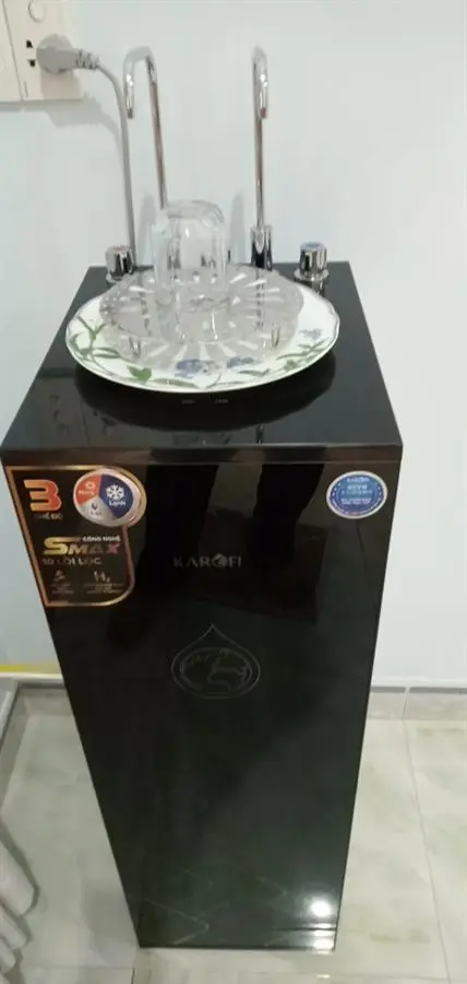 Khách hàng review Máy lọc nước RO nóng nguội lạnh Hydrogen Karofi KAD-X39 10 lõi 76