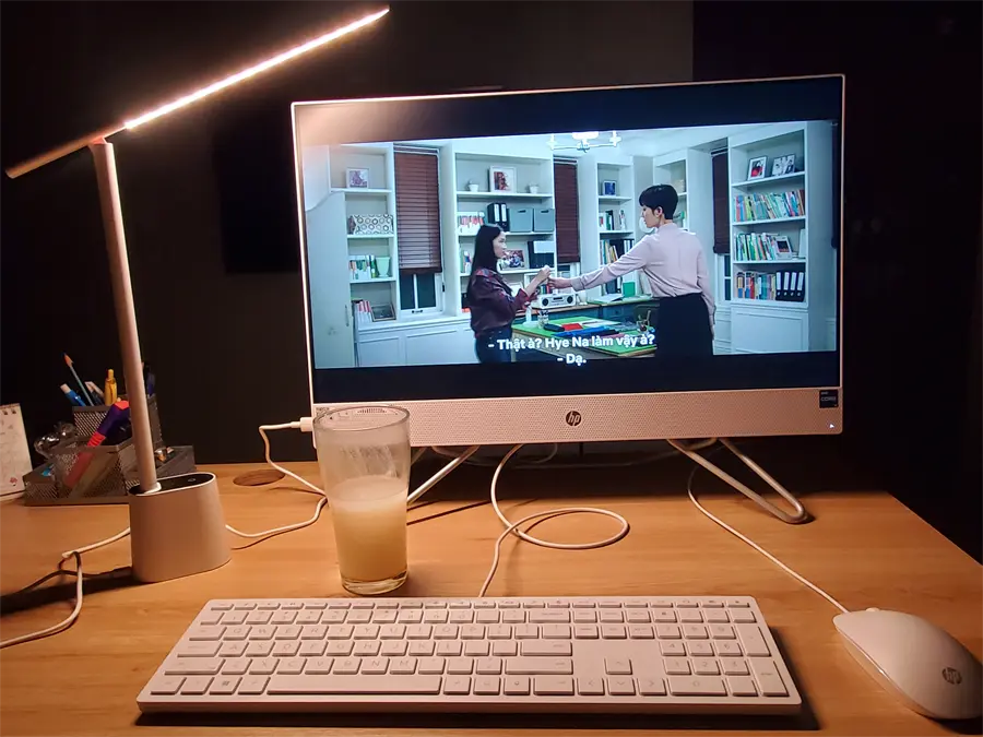 Khách hàng review HP AIO 24-cb1011d i5 1235U/8GB/512GB/23.8"Full HD/Touch/Bàn phím 1