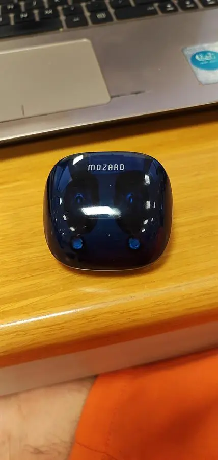 Khách hàng review Tai nghe Bluetooth True Wireless Mozard Q8 11
