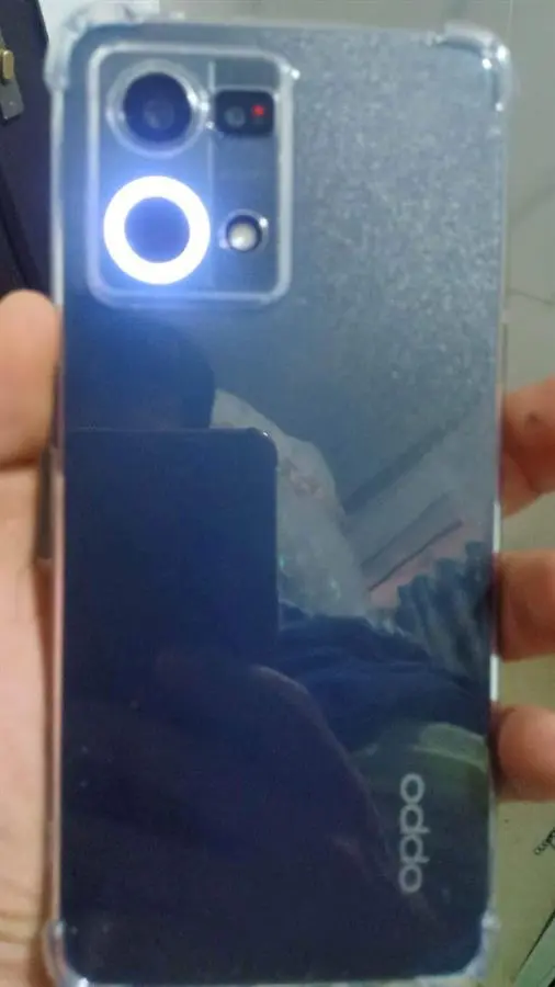 Khách hàng review Điện thoại OPPO Reno8 5