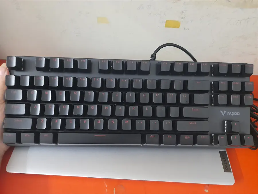 Khách hàng review Bàn Phím Cơ Có Dây Gaming Rapoo V500alloy 3