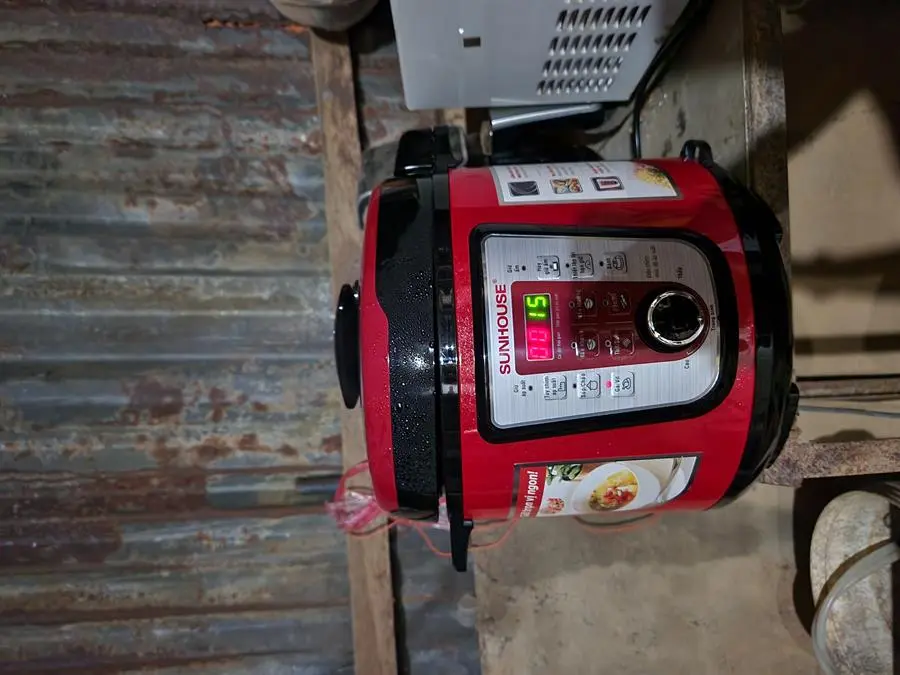 Khách hàng review Nồi áp suất điện Sunhouse SHD 1767 6 lít 4