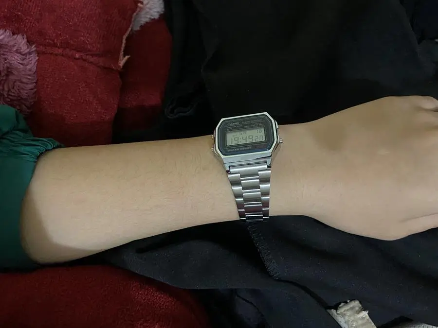 Khách hàng review Đồng hồ CASIO Vintage 30.2 mm Unisex A158WA-1DF 5