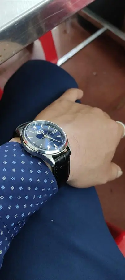 Khách hàng review Đồng hồ CITIZEN C7 40 mm Nam NH8390-20L 4