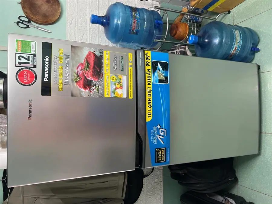 Khách hàng review Tủ lạnh Panasonic Inverter 234 lít NR-TV261APSV 3