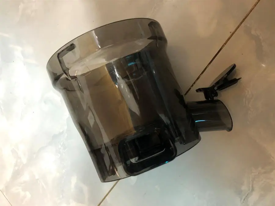 Khách hàng review Máy ép chậm AVA SJ-009 14