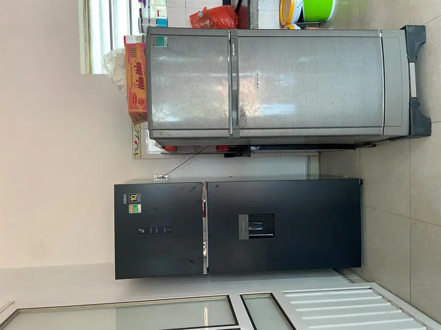 Khách hàng review Tủ lạnh Aqua Inverter 318 lít AQR-T369FA(WBS) 5