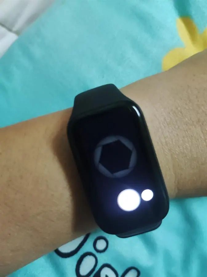 Khách hàng review Vòng đeo tay thông minh Xiaomi Redmi Band 2 13