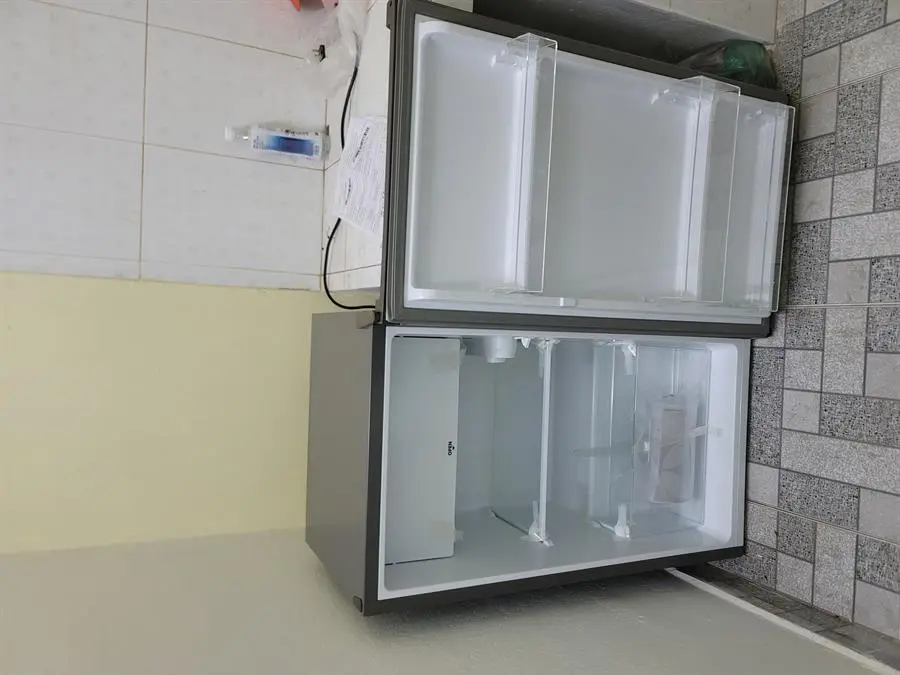 Khách hàng review Tủ lạnh Electrolux 94 lít EUM0930AD-VN 23