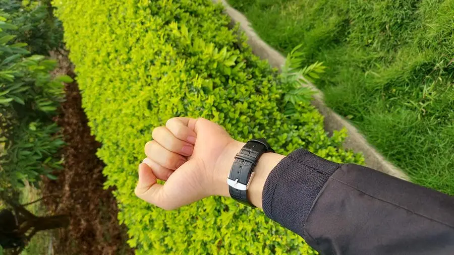 Khách hàng review Đồng hồ TITAN 50 mm Nam 1767SL03 2