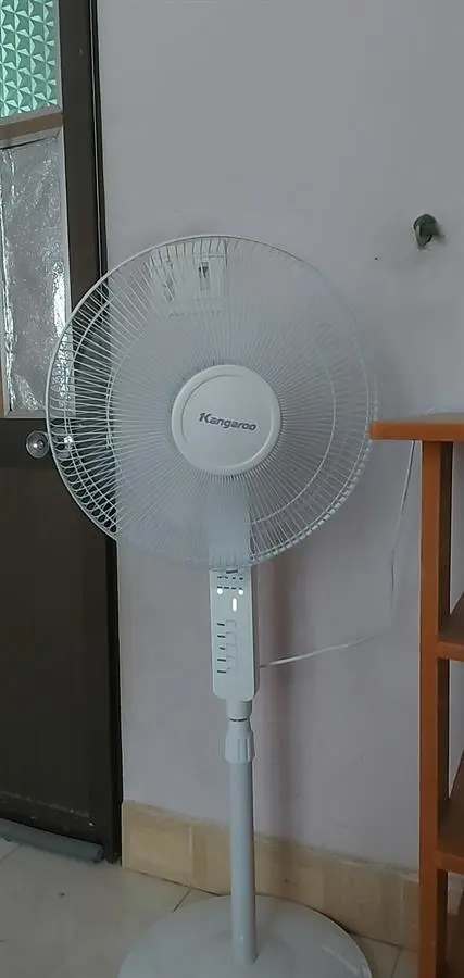 Khách hàng review Quạt đứng Kangaroo 5 cánh KG725 55W 11