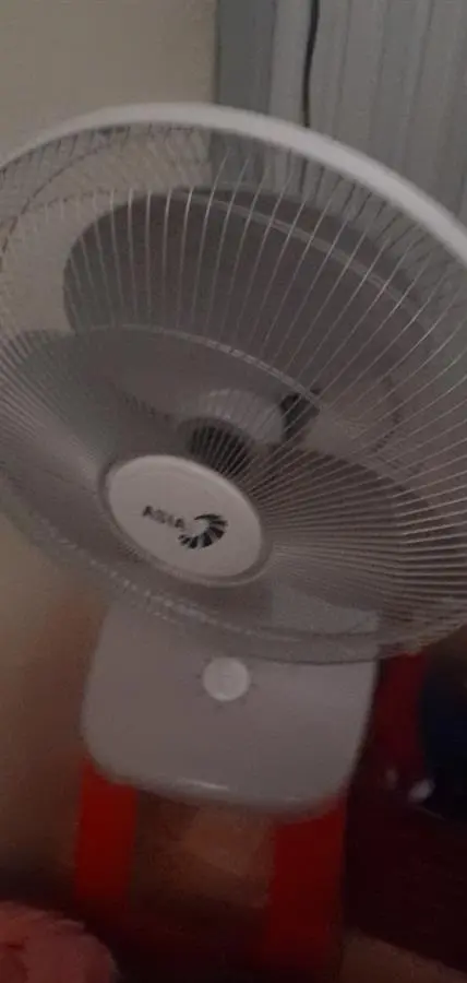Khách hàng review Quạt bàn Asia 3 cánh B16001-XV1 45W 2