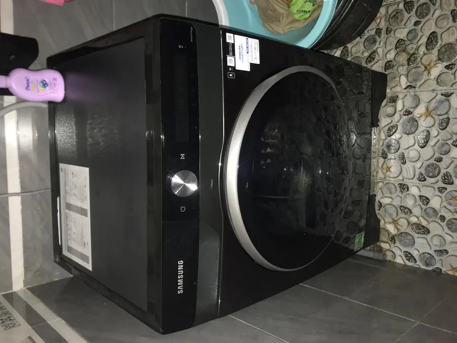 Khách hàng review Máy giặt Samsung AI Inverter 9kg WW90TP44DSB/SV 9