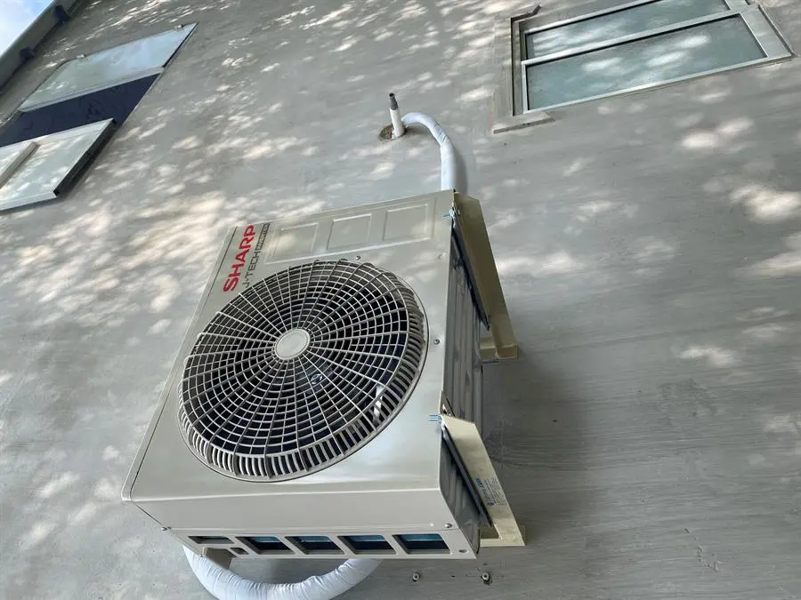 Khách hàng review Máy lạnh Sharp Inverter 1 HP AH-X10ZEW 30