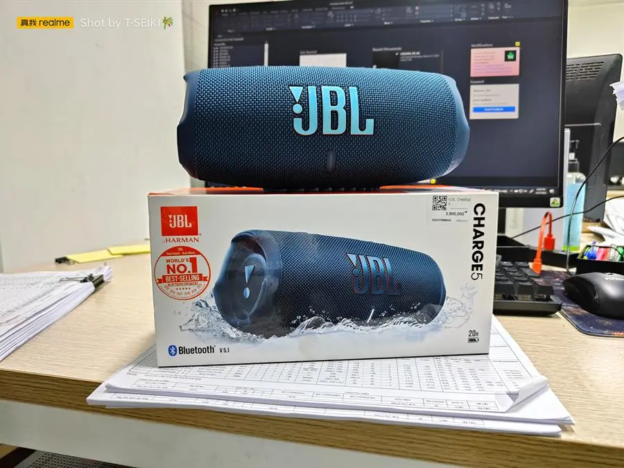 Khách hàng review Loa Bluetooth JBL Charge 5 8