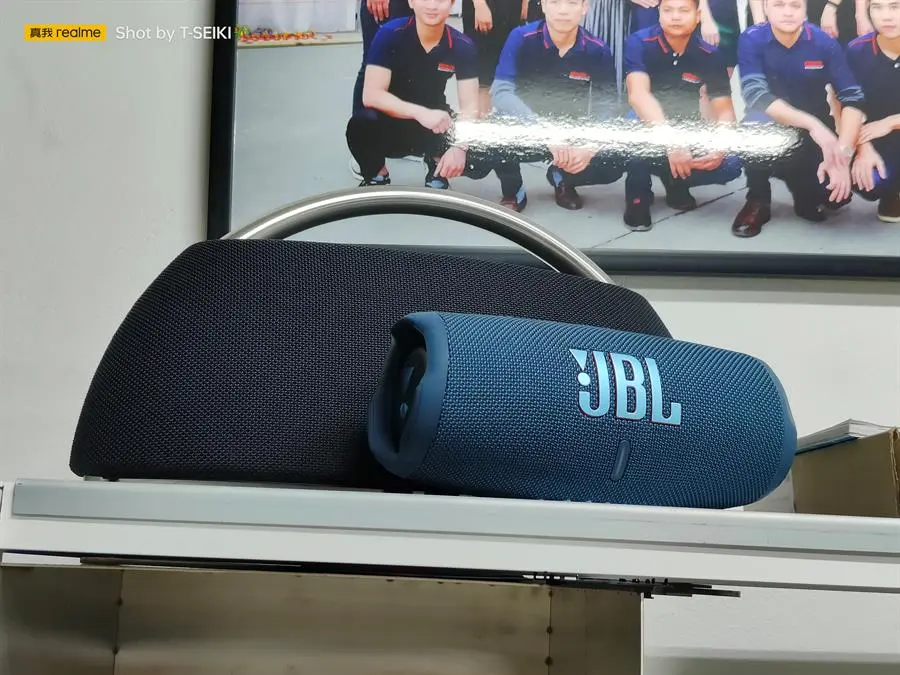 Khách hàng review Loa Bluetooth JBL Charge 5 10
