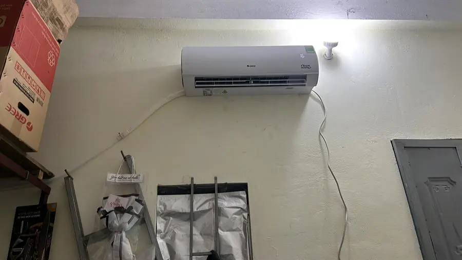 Khách hàng review Máy lạnh Gree Inverter 1.5 HP GWC12FB-K6D9A1W 1