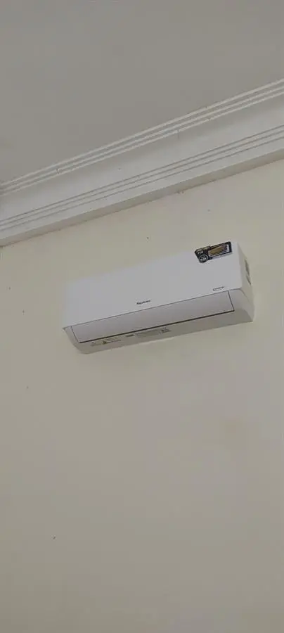Khách hàng review Máy lạnh Nagakawa Inverter 1 HP NIS-C09R2T28 73