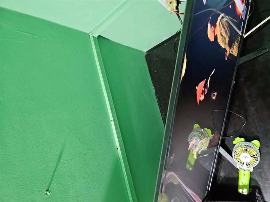 Khách hàng review Google Tivi Sony 32 inch KD-32W830K 11