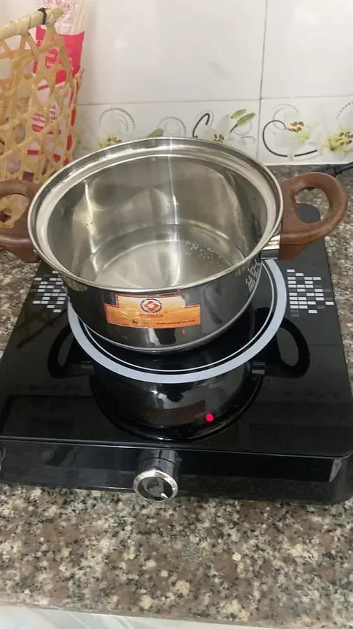 Khách hàng review Bếp từ Midea MI-K1917EF Đen 3