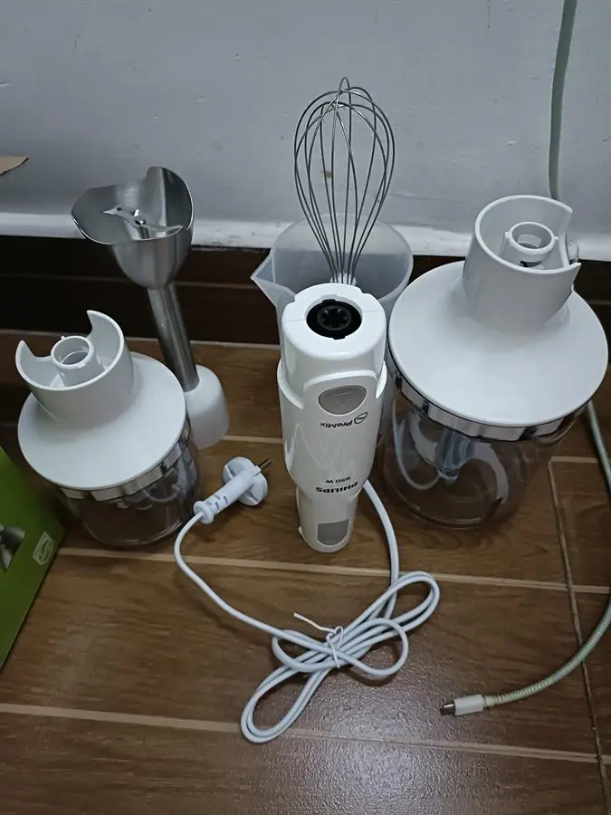 Khách hàng review Máy xay cầm tay Philips HR2537 4