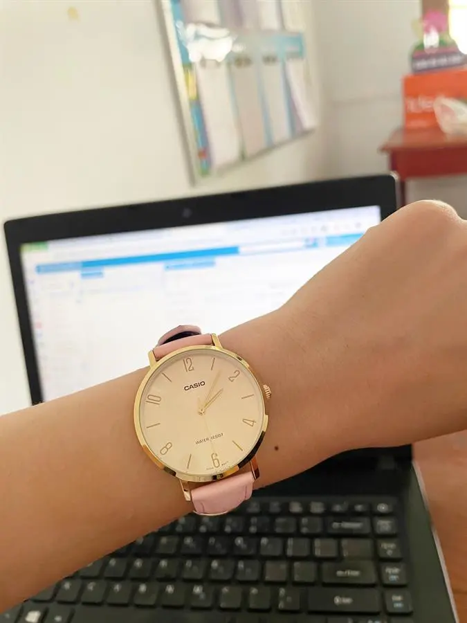Khách hàng review Đồng hồ Casio Timeless 34 mm Nữ LTP-VT01GL-4BUDF 3