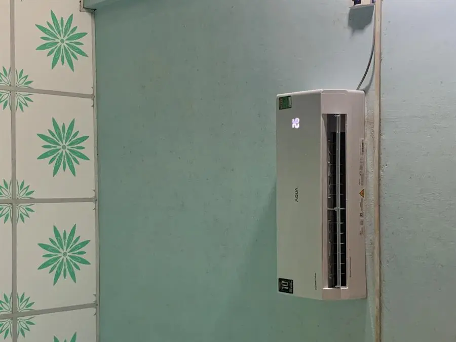 Khách hàng review Máy lạnh Aqua Inverter 1.5 HP AQA-RV13QA 11