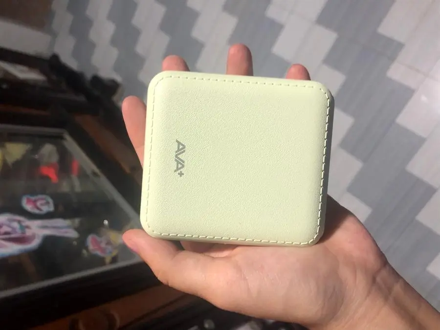 Khách hàng review Pin sạc dự phòng 7.500 mAh 10W AVA  DS005-PP 2