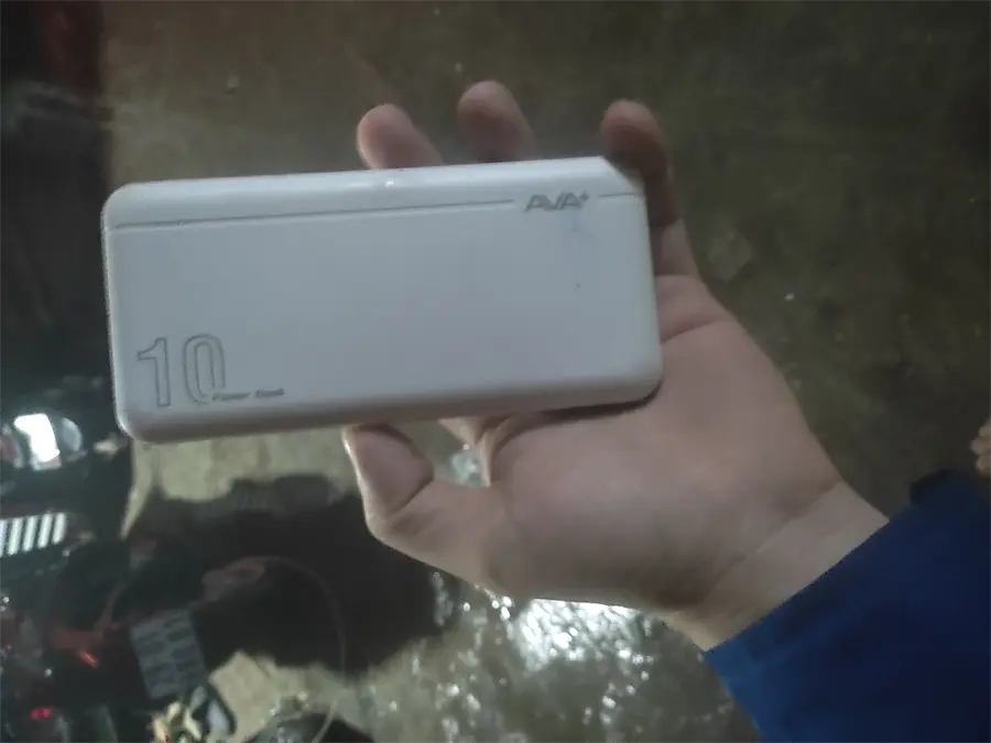 Khách hàng review Pin sạc dự phòng Polymer 10000mAh Type C 10W AVA  PB100S 2