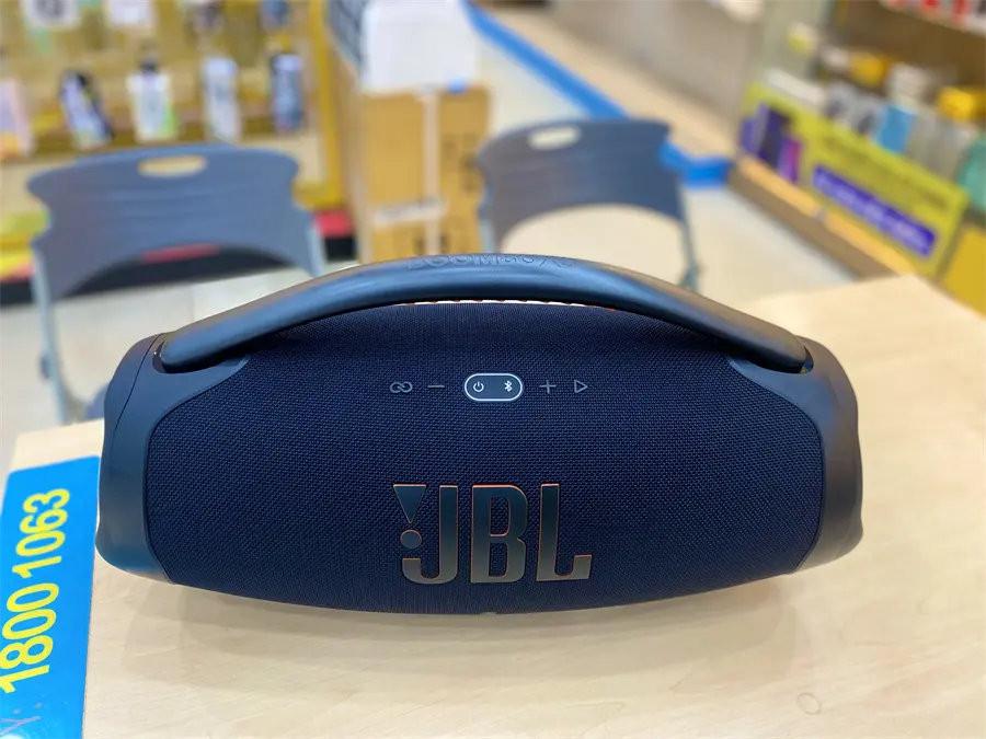 Khách hàng review Loa Bluetooth JBL Boombox 3 12