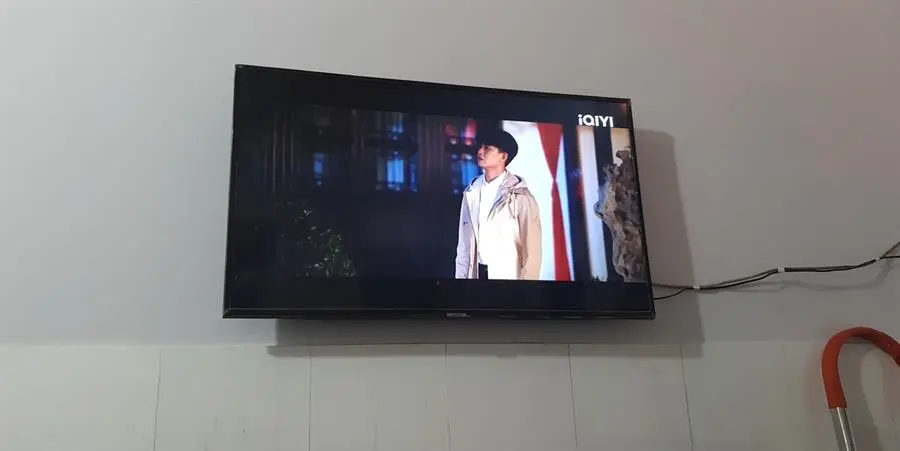Khách hàng review Khung treo Tivi 42-65 inch Cố định Camel CMT65 8