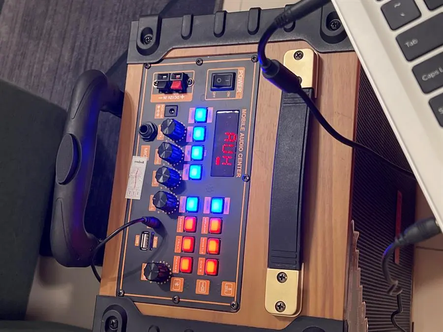 Khách hàng review Loa kéo karaoke Mobell MK-2120C 30W 4