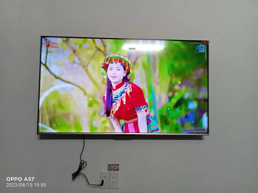 Khách hàng review Google Tivi TCL 4K 55 inch 55P737 6