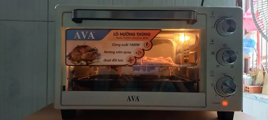 Khách hàng review Lò nướng AVA TO2501 25 lít 6
