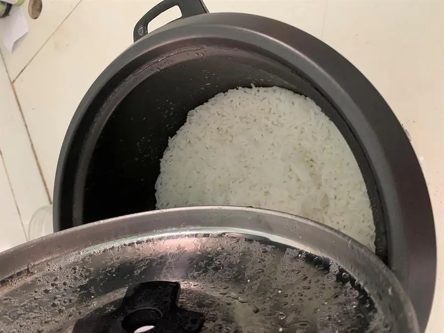 Khách hàng review Nồi cơm nắp rời Delites 1.5 lít NCR1502 25